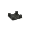 Plastový klip von WARCO im Farbdesign Matná černá mit den Abmessungen 50 x 50 mm – 8 mm. Produktfoto von Artikel 6121 in der Aufsicht von schräg vorne.