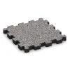 Gumová dlaždice klik von WARCO im Farbdesign Šedý melange mit den Abmessungen 306 x 306 x 30 mm. Produktfoto von Artikel 4456 in der Aufsicht von schräg vorne.