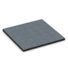 Podlahová deska pro psy von WARCO im Farbdesign Grafitová šedá mit den Abmessungen 500 x 500 x 30 mm. Produktfoto von Artikel 6185 in der Aufsicht von schräg vorne.