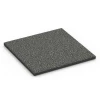 Terasová dlaždice Classic von WARCO im Farbdesign Tmavě šedá žula mit den Abmessungen 50 x 50 x 3 cm. Produktfoto von Artikel 6354 in der Aufsicht von schräg vorne.
