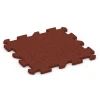 Fitness podlaha von WARCO im Farbdesign Cihlově červená mit den Abmessungen 50 x 50 x 2 cm | 0,25 m². Produktfoto von Artikel 6984 in der Aufsicht von schräg vorne.