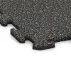 Detailaufnahme der Randausprägung von WARCO-Produkt 4769, Rohová dlaždice, Format 485 x 485 x 18 mm, Farbe Tmavě šedý granit.
