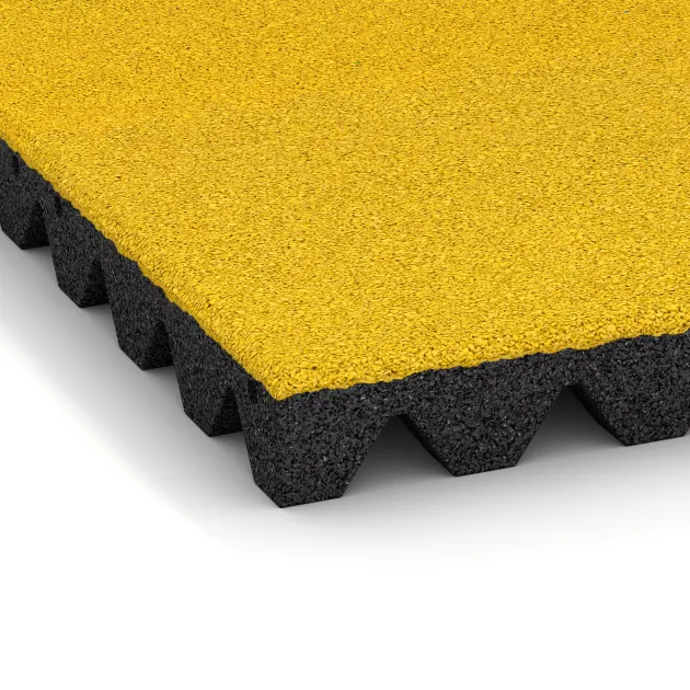 Detailaufnahme der Randausprägung von WARCO-Produkt 5569, Bezpečnostní dlaždice na dětské hřiště 5 cm - EN 1177 ≤ 145 cm, Format 500 x 500 x 50 mm, Farbe Citronová žlutá.