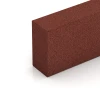 Detailaufnahme der Randausprägung von WARCO-Produkt 7029, Schod z gumového granulátu, Format 100 x 30 x 15 cm, Farbe Cihlově červená.