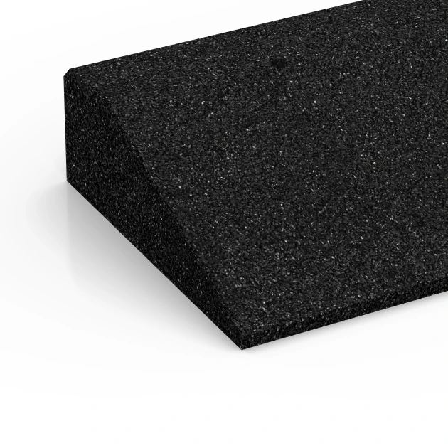 Detailaufnahme der Randausprägung von WARCO-Produkt 6602, Nájezdová rampa na práh, Format 100 × 25 cm | 1 < 9 cm, Farbe Antracit.
