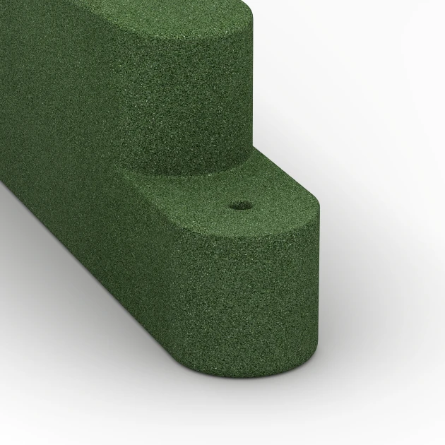 Detailaufnahme der Randausprägung von WARCO-Produkt 6641, Gumový obrubník, Format 100 x 15 x 30 cm, Farbe Travní zelená.