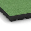 Detailaufnahme der Randausprägung von WARCO-Produkt 6141, Dopadová dlažba – 205 cm, Format 50 x 50 x 7 cm, Farbe Lipová zelená.