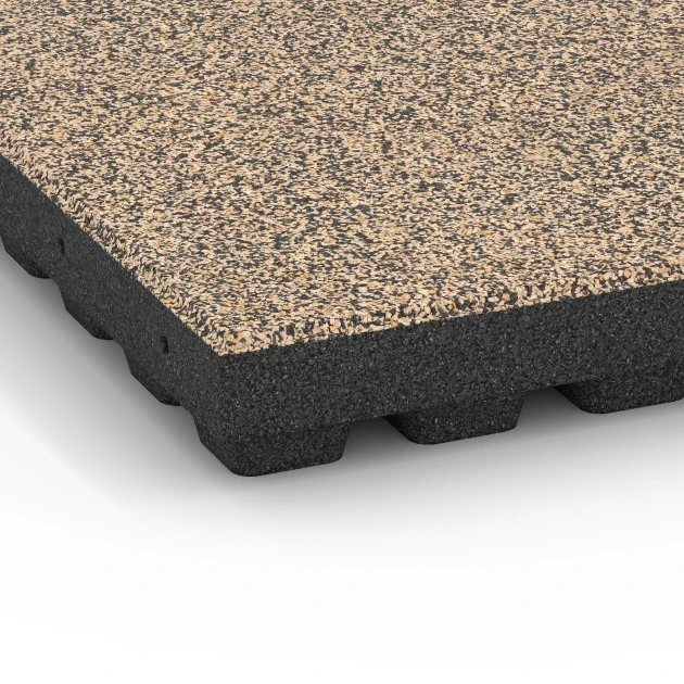 Detailaufnahme der Randausprägung von WARCO-Produkt 6446, Dopadová dlažba – 210 cm, Format 50 x 50 x 7 cm, Farbe Travertin.