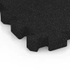 Detailaufnahme der Randausprägung von WARCO-Produkt 6305, Puzzle dlaždice na dětské hřiště, Format 50 x 50 x 5 cm | 0,25 m², Farbe Antracit.