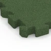 Detailaufnahme der Randausprägung von WARCO-Produkt 6403, Dopadová dlaždice – 190 cm, Format 50 x 50 x 5 cm | 0,25 m², Farbe Travní zelená.