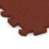Detailaufnahme der Randausprägung von WARCO-Produkt 6984, Fitness podlaha, Format 50 x 50 x 2 cm | 0,25 m², Farbe Cihlově červená.