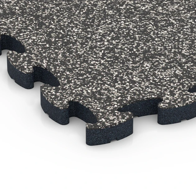 Detailaufnahme der Randausprägung von WARCO-Produkt 6877, Fitness Max Floor System, Format 44,6 x 44,6 × 2,8 cm, Farbe Tmavě šedá žula.