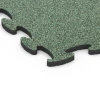 Detailaufnahme der Randausprägung von WARCO-Produkt 6888, Fitness Max Floor System, Format 98 x 98 x 2,8 cm, Farbe Anglický trávník.