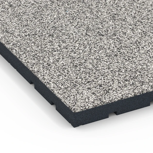 Detailaufnahme der Randausprägung von WARCO-Produkt 7142, Sportovní podlaha pro venkovní fitness, Format 60 x 60 x 4 cm | 0,36 m², Farbe Šedá žula.