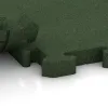 Großaufnahme vom Verbindungssystem von WARCO-Boden 4031 - Podlahová krytina pro psy im Farbdesign Trávově zelená. Abmessungen 500 x 500 x 40 mm.