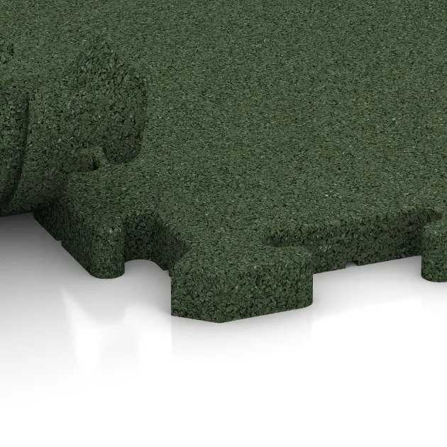 Großaufnahme vom Verbindungssystem von WARCO-Boden 2805 - Sportovní krytina pro psy HD im Farbdesign Trávově zelená. Abmessungen 500 x 500 x 30 mm.
