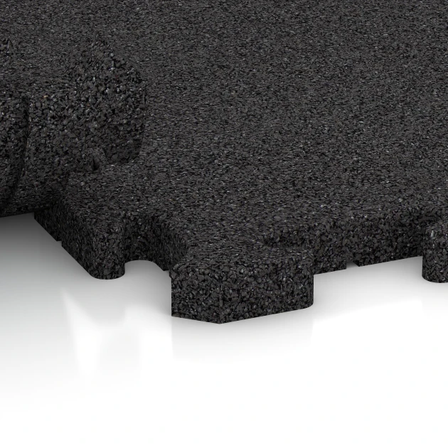 Großaufnahme vom Verbindungssystem von WARCO-Boden 3372 - Fitness Ochranná Podložka im Farbdesign Antracit. Abmessungen 1000 x 1000 x 30 mm.