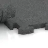 Großaufnahme vom Verbindungssystem von WARCO-Boden 5068 - Okrajová dlaždice im Farbdesign Šedá břidlice. Abmessungen 1000 x 485 x 30 mm.