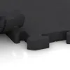 Großaufnahme vom Verbindungssystem von WARCO-Boden 4993 - Rohová dlaždice HD Fine im Farbdesign Antracit. Abmessungen 235 x 235 x 40 mm.