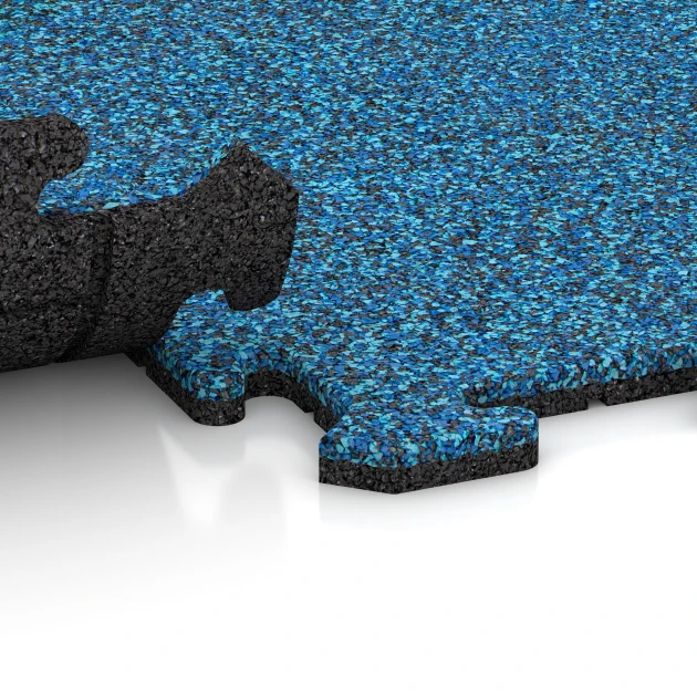 Großaufnahme vom Verbindungssystem von WARCO-Boden 0310 - Dlaždice k bazénu im Farbdesign Atlantik. Abmessungen 1000 x 1000 x 18 mm.