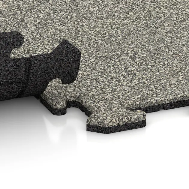 Großaufnahme vom Verbindungssystem von WARCO-Boden 4780 - Okrajová dlaždice HD im Farbdesign Světlý granit. Abmessungen 1000 x 485 x 18 mm.