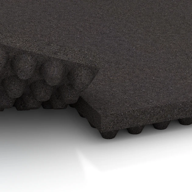 Großaufnahme vom Verbindungssystem von WARCO-Boden 3643 - Luxusní gumová stájová rohož im Farbdesign Antracit. Abmessungen 100 × 50 × 5,5 cm.