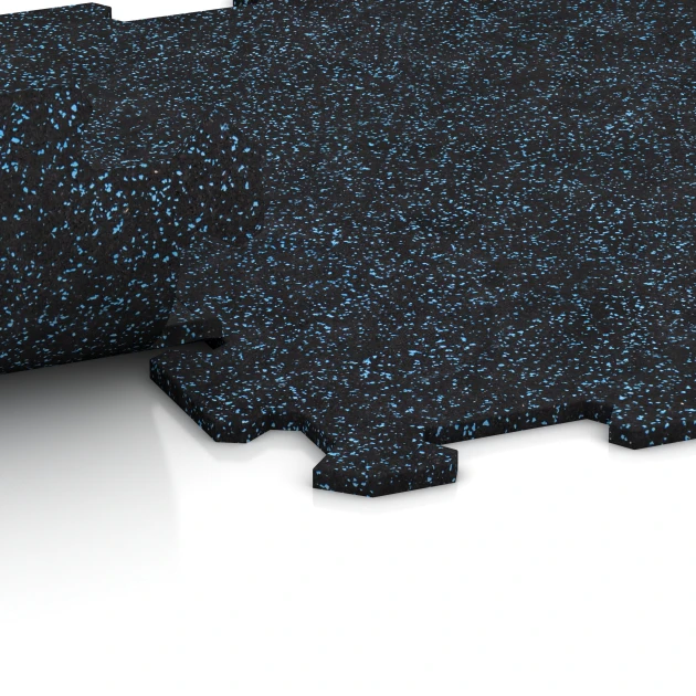 Großaufnahme vom Verbindungssystem von WARCO-Boden 0917 - Sportovní podlaha Kompakt im Farbdesign Lehce modře posypaná. Abmessungen 485 x 485 x 8 mm | 0,235 m².