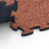 Großaufnahme vom Verbindungssystem von WARCO-Boden 6899 - Halová podlaha pro psí sport im Farbdesign Etna. Abmessungen 44,6 x 44,6 x 1,8 cm.