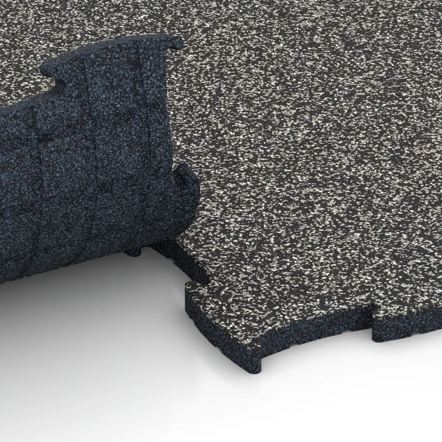 Großaufnahme vom Verbindungssystem von WARCO-Boden 6850 - Fitness Active podlaha im Farbdesign Tmavě šedá žula. Abmessungen 97,1 x 97,1 x 2,8 cm.