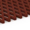 Großaufnahme vom Verbindungssystem von WARCO-Boden 7010 - Dopadová zatravňovací dlažba im Farbdesign Cihlově červená. Abmessungen 100 x 100 x 4 cm.