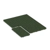 Typische Verlegung oder Einbausituation für den Artikel 6118 von WARCO - Gumová zatravňovací dlažba na dětské hřiště, Farbton Travní zelená in der Abmessung 100 × 50 × 6,5 cm.